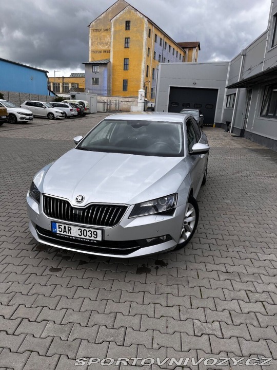 Škoda Superb 2,0 TDi DSG 2016