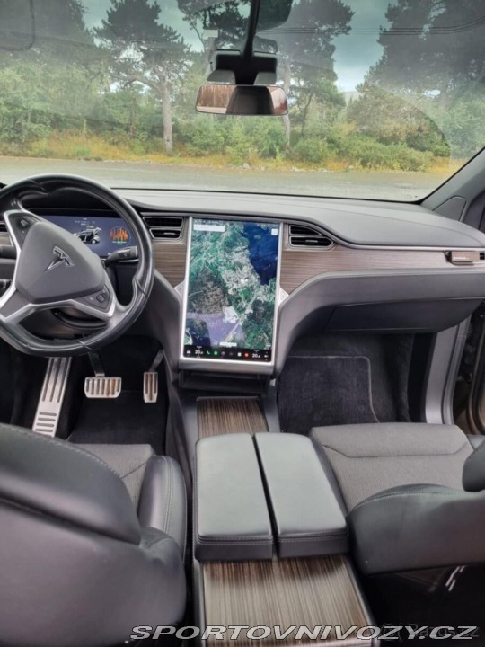 Tesla Model X 90D- Zdarma nabíjení 2016
