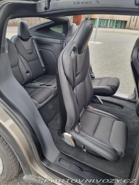 Tesla Model X 90D- Zdarma nabíjení 2016