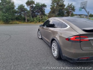 Tesla Model X 90D- Zdarma nabíjení 2016