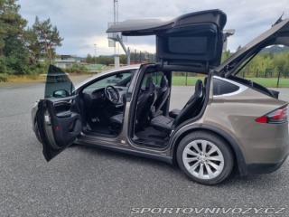 Tesla Model X 90D- Zdarma nabíjení 2016