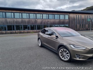Tesla Model X 90D- Zdarma nabíjení 2016