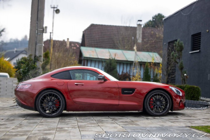 Mercedes-Benz AMG GT S Kupé 375kW 7A/T / AJ N 2015