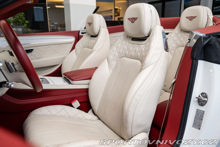 Bentley Continental GTC V12/360/LED/Naim/Vyhř 1800