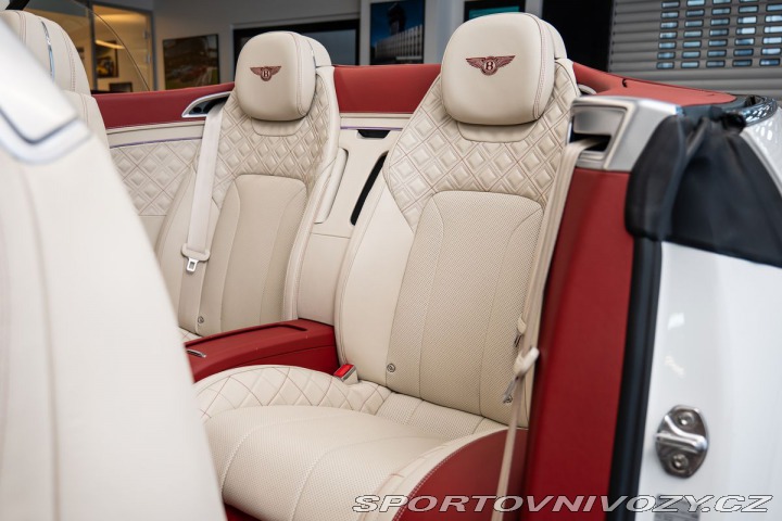 Bentley Continental GTC V12/360/LED/Naim/Vyhř 2019