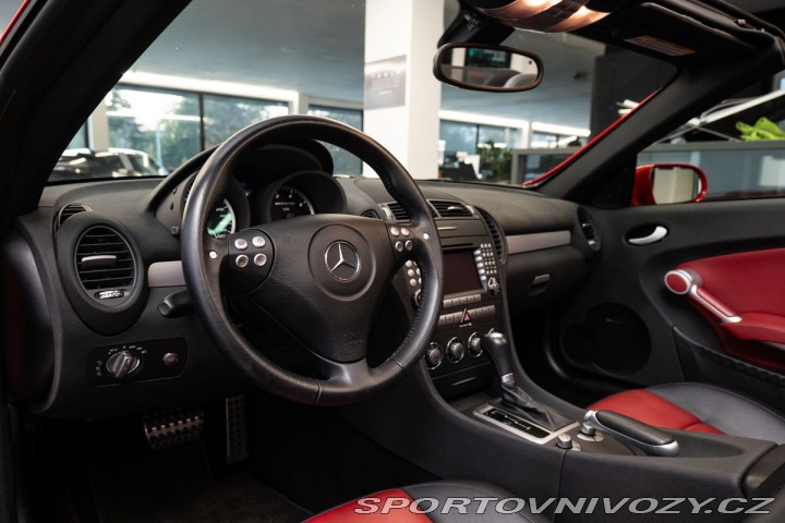 Mercedes-Benz SLK HarmanKardon/V8/Ventilova 2005