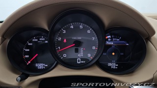 Porsche Cayman 781C 2015