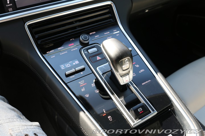Porsche Panamera 2.9 243KW, DPH, ČR, 4 E-H 2020