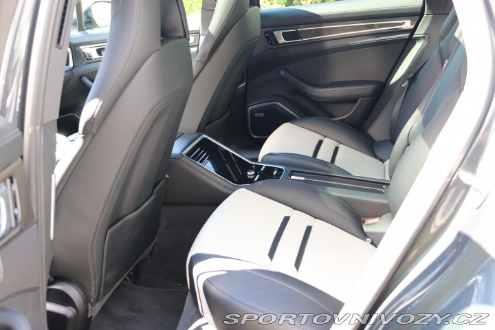 Porsche Panamera 2.9 243KW, DPH, ČR, 4 E-H 2020