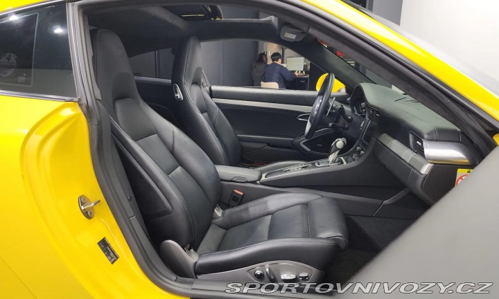 Porsche 911 CARRERA S 2013