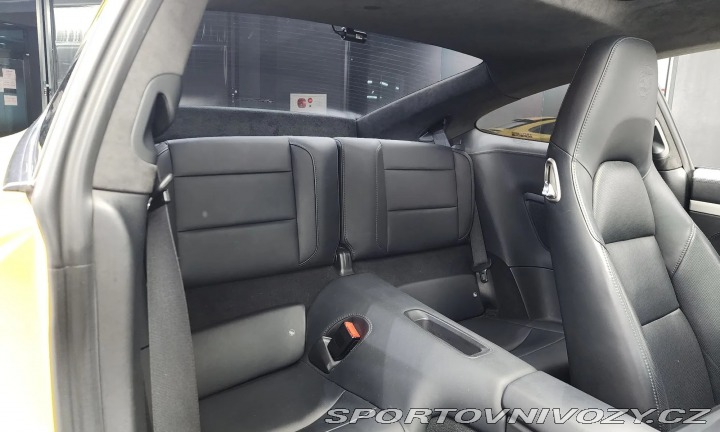 Porsche 911 CARRERA S 2013