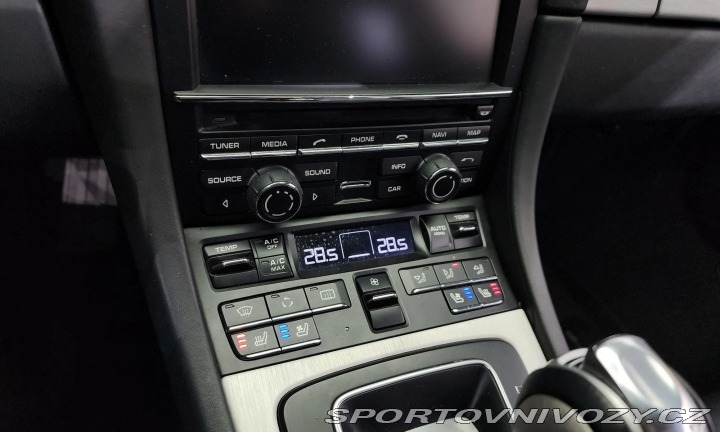 Porsche 911 CARRERA S 2013