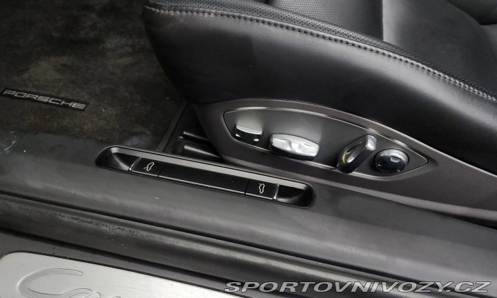 Porsche 911 CARRERA S 2013