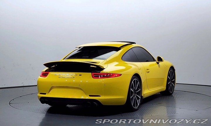 Porsche 911 CARRERA S 2013