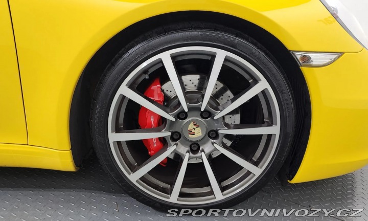 Porsche 911 CARRERA S 2013