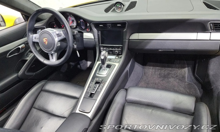 Porsche 911 CARRERA S 2013