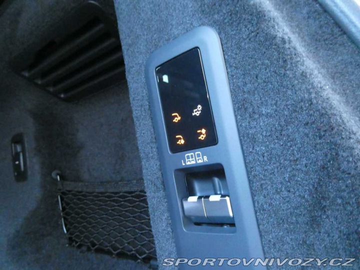 Ostatní značky Ostatní modely Land Rover Range Rover Sport Dynamic HSE P460e 2026