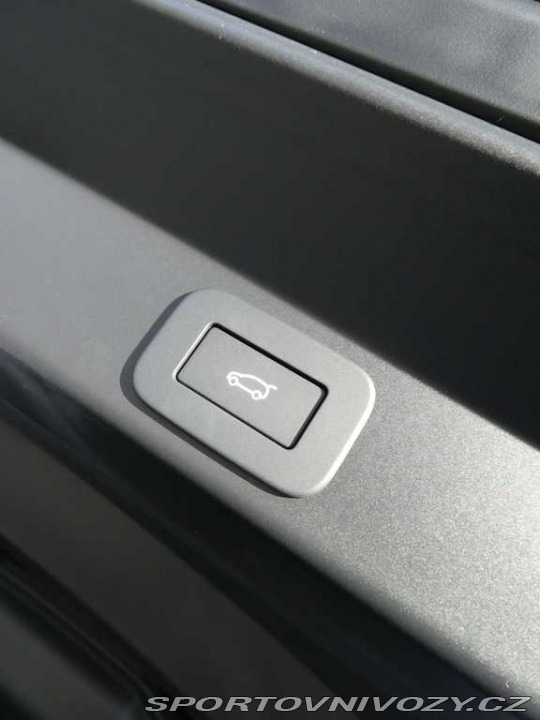 Ostatní značky Ostatní modely Land Rover Range Rover Sport Dynamic HSE P460e 2025