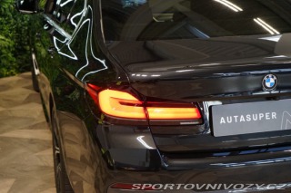 BMW 5 40i*xDRIVE*TAŽ*H/K*CAMERA 2022