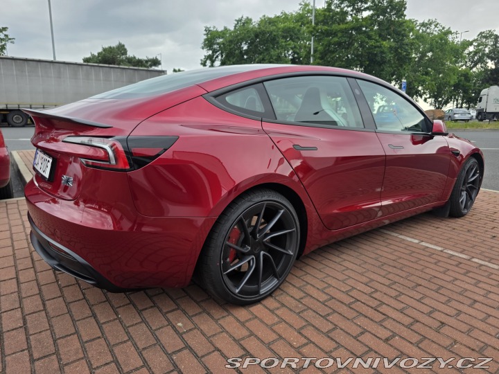 Tesla Model 3 Performance 2025