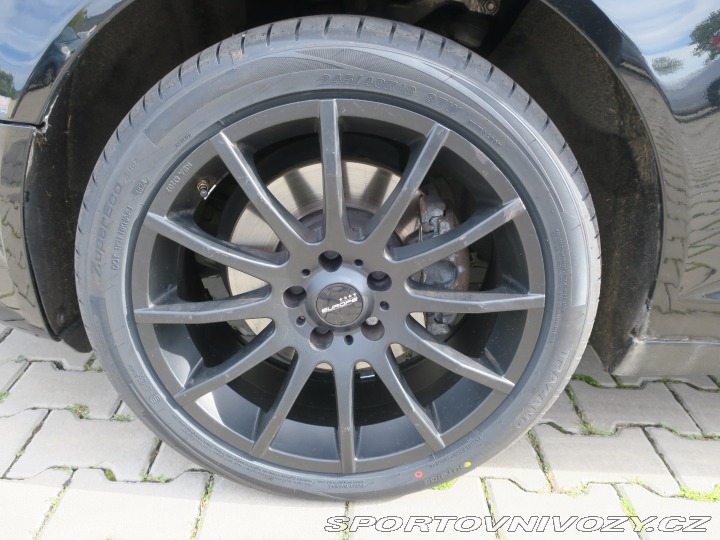 Audi A6 2.0 TDi 103 kW nové pneum 2007