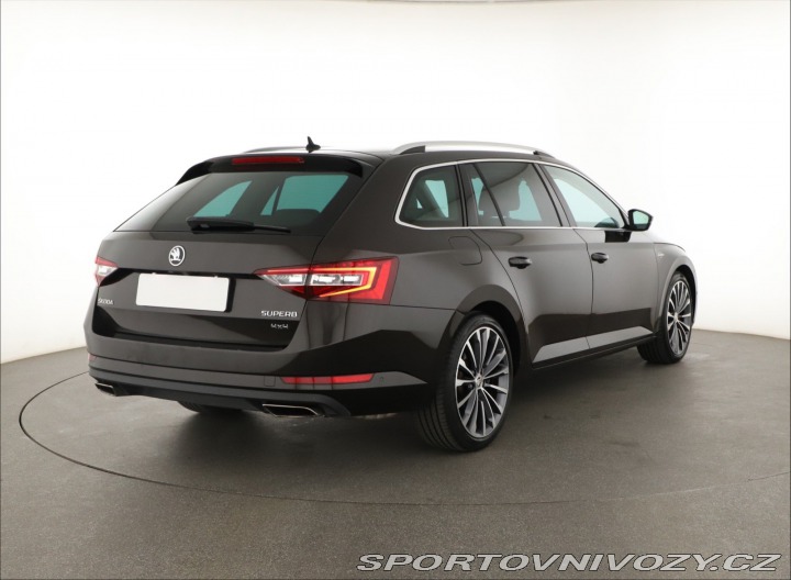 Škoda Superb Laurin&Klement 2.0 TS 2016