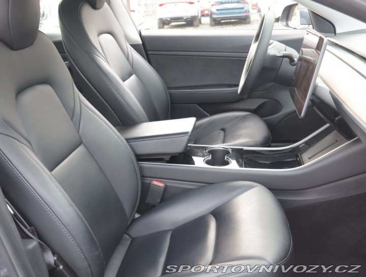 Tesla Model 3 Std Range Plus 52kWh 2020