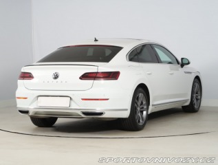 Volkswagen Arteon R-line 2.0 TSI 2017