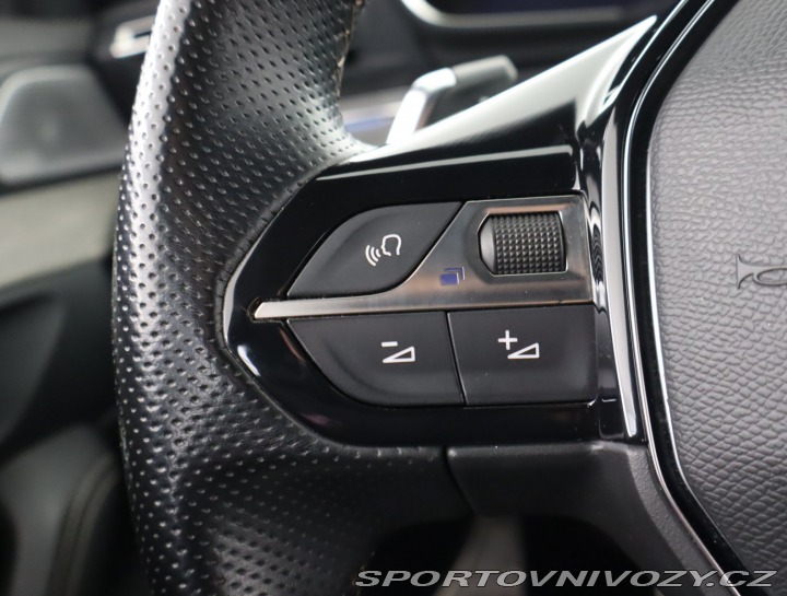 Peugeot 508 GT Hybrid 225 2021