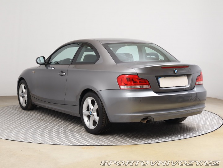 BMW 1 118d 2011