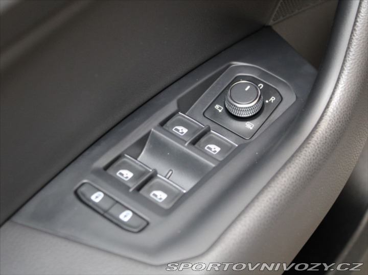 Volkswagen Ostatní modely Touareg 3,0 TDi 210kW R-Line 68tk 2023