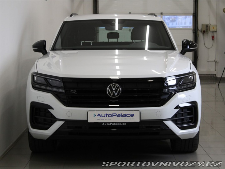 Volkswagen Ostatní modely Touareg 3,0 TDi 210kW R-Line 68tk 2023
