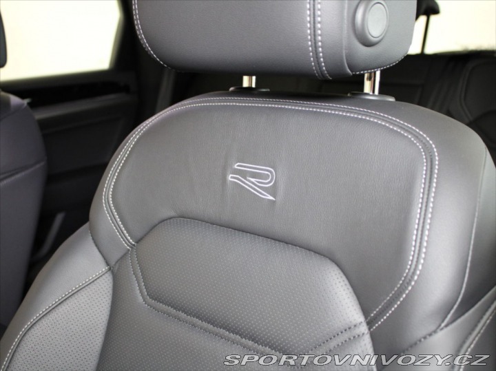 Volkswagen Ostatní modely Touareg 3,0 TDi 210kW R-Line 68tk 2023