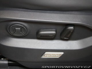 Volkswagen Ostatní modely Touareg 3,0 TDi 210kW R-Line 68tk 2023