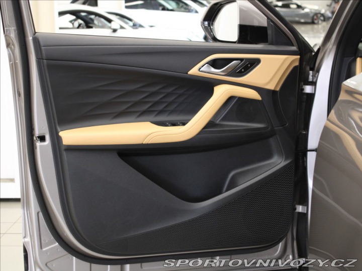 MG Ostatní modely HS 1,5 PHEV 200kW Exclusive 2025