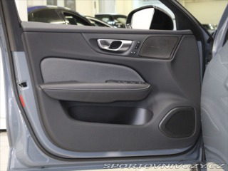 Volvo S60 2,0 B5 AWD AT Ultimate PA 2024