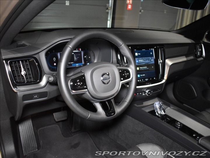 Volvo S60 2,0 B5 AWD Ultimate Pano, 2023