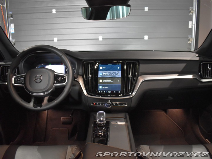 Volvo S60 2,0 B5 AWD Ultimate Pano, 2023