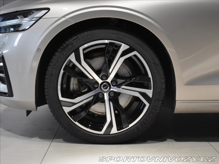 Volvo S60 2,0 B5 AWD Ultimate Pano, 2023