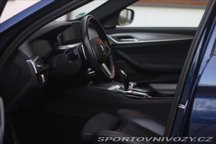 BMW 5 3,0 530d xDrive M-Sport 2019