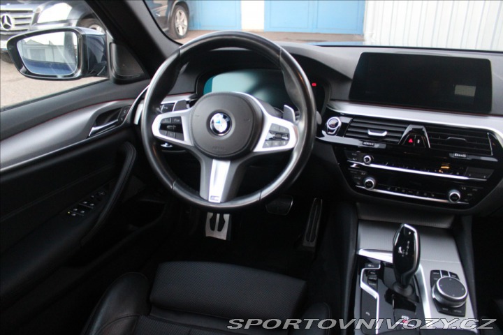 BMW 5 3,0 530d xDrive M-Sport 2019