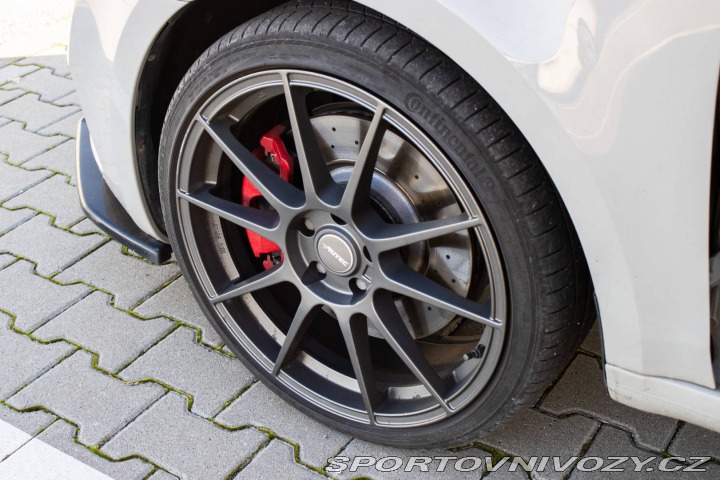 Škoda Octavia RS Combi  2.0 TDI RS, 135kW 2014