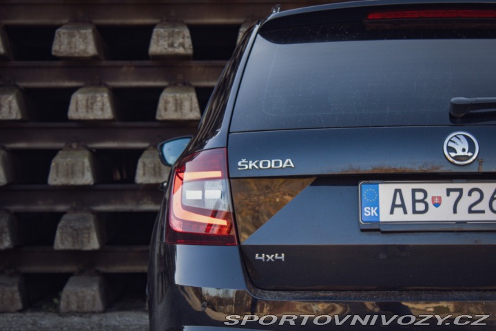Škoda Octavia RS Combi 2.0 TDI RS DSG 4x4 2020