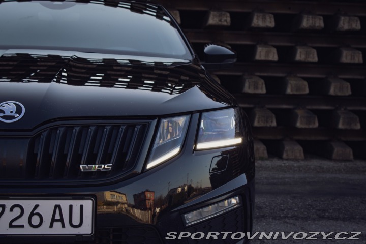 Škoda Octavia RS Combi 2.0 TDI RS DSG 4x4 2020