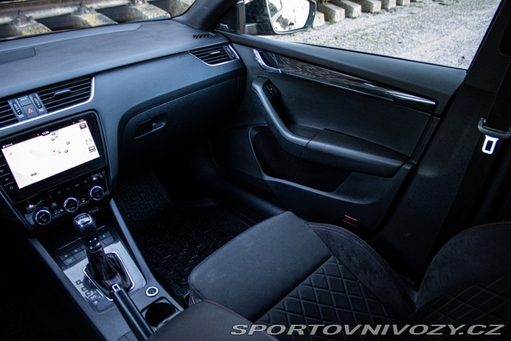 Škoda Octavia RS Combi 2.0 TDI RS DSG 4x4 2020