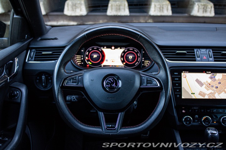 Škoda Octavia RS Combi 2.0 TDI RS DSG 4x4 2020