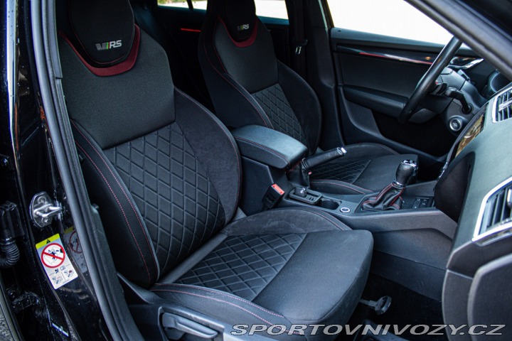 Škoda Octavia RS Combi 2.0 TDI RS DSG 4x4 2020