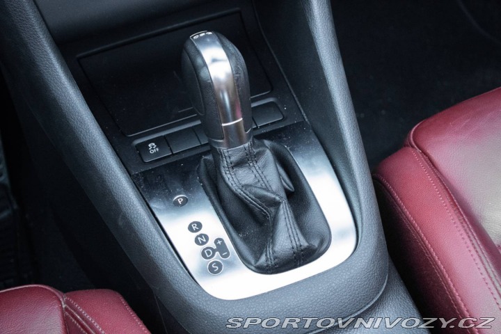 Volkswagen Golf Cabrio 1.4 TSI DSG 90kW 2013