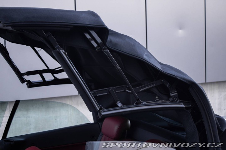 Volkswagen Golf Cabrio 1.4 TSI DSG 90kW 2013