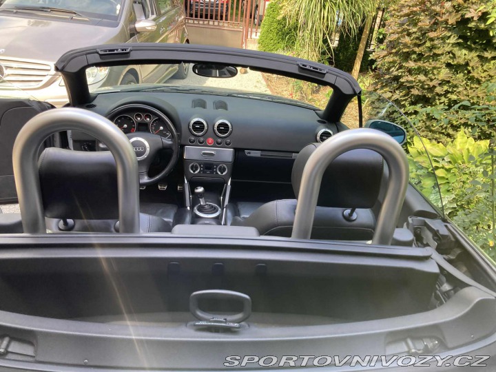 Audi TT Roadster 2002